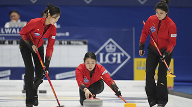 并非昙花一 并非昙花一